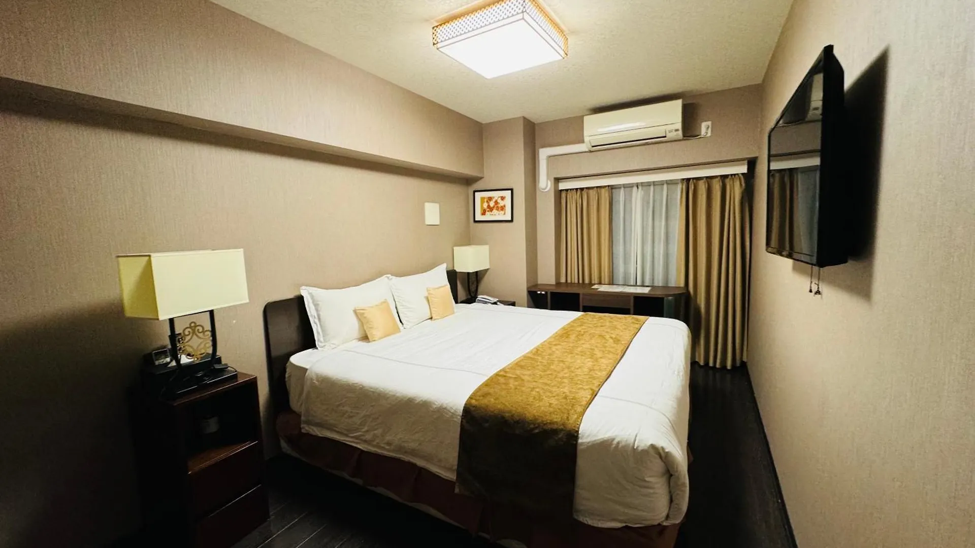 Le Tour Hotel Akihabara Ekimae 楽途ホテル秋葉原駅前店 Tokyo